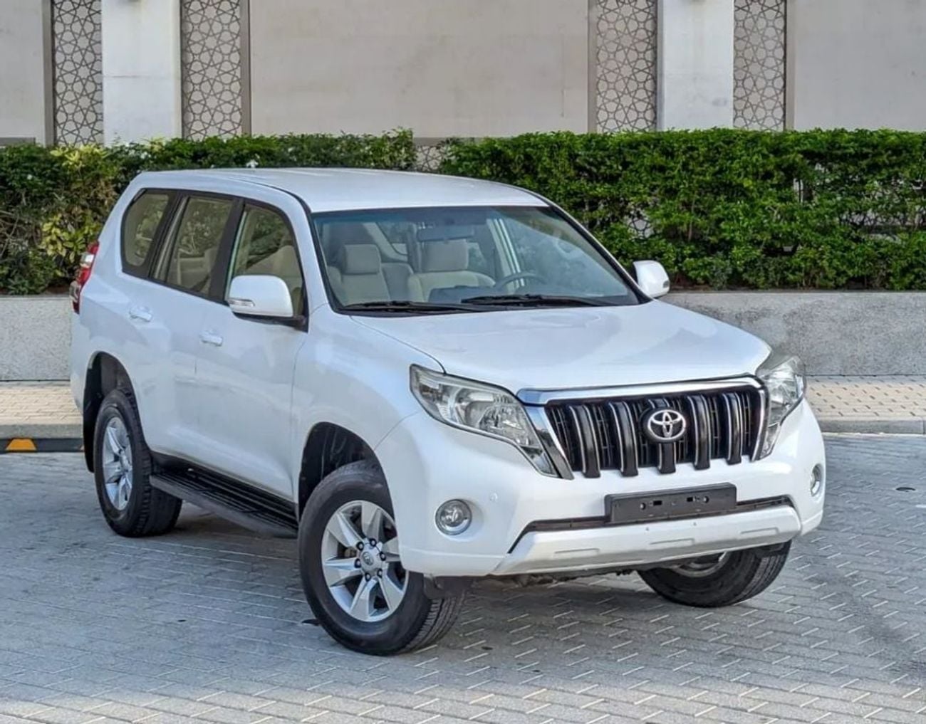 Toyota Prado Toyota prado 2012model 3.0L v4 Diesel Engine Colour White Transmission Manual Interior Beige 7seats