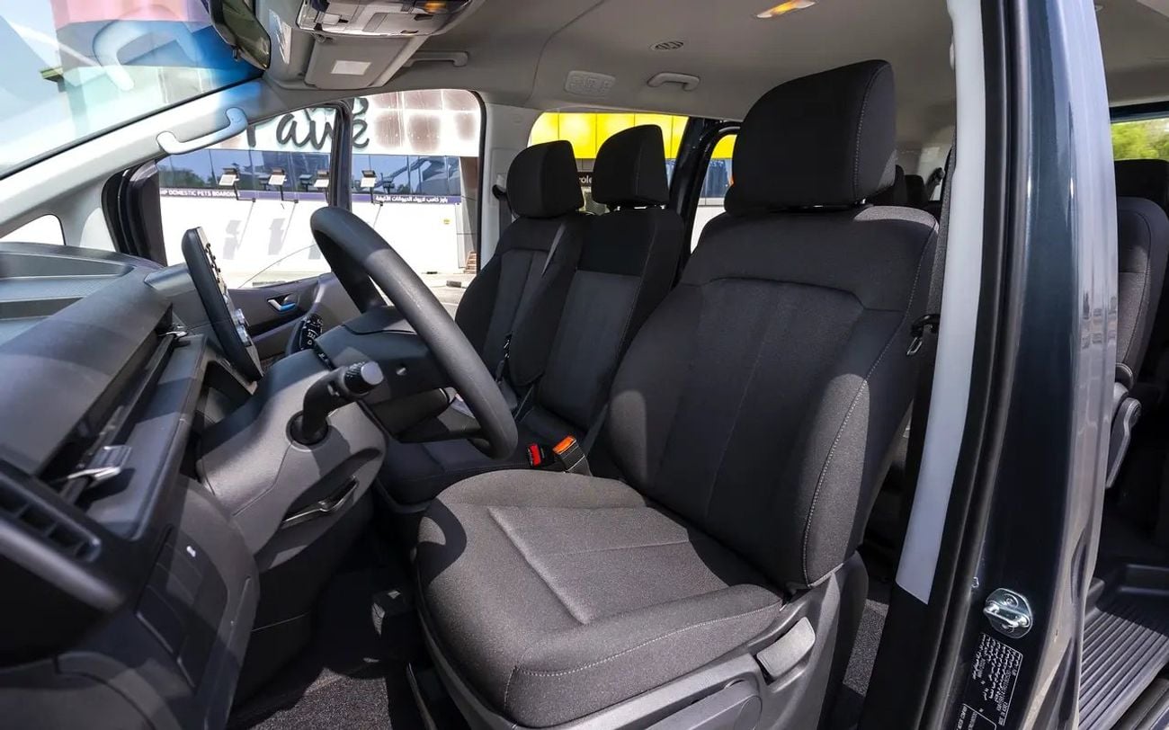 Hyundai Staria Comfort 3.5L (9 Seater)