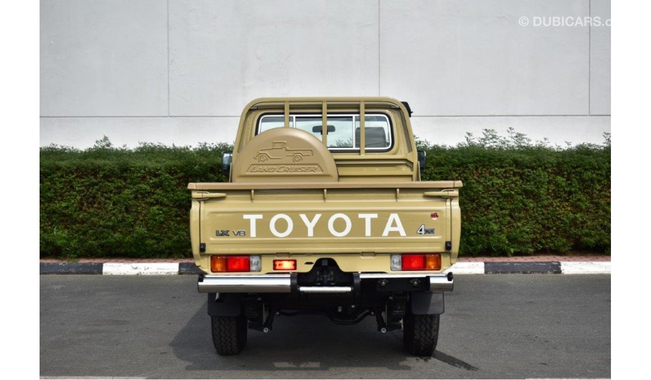 تويوتا لاند كروزر بيك آب 79 Single Cab Pickup LX V8 4.5L Diesel 4WD 3 Seater Manual Transmission