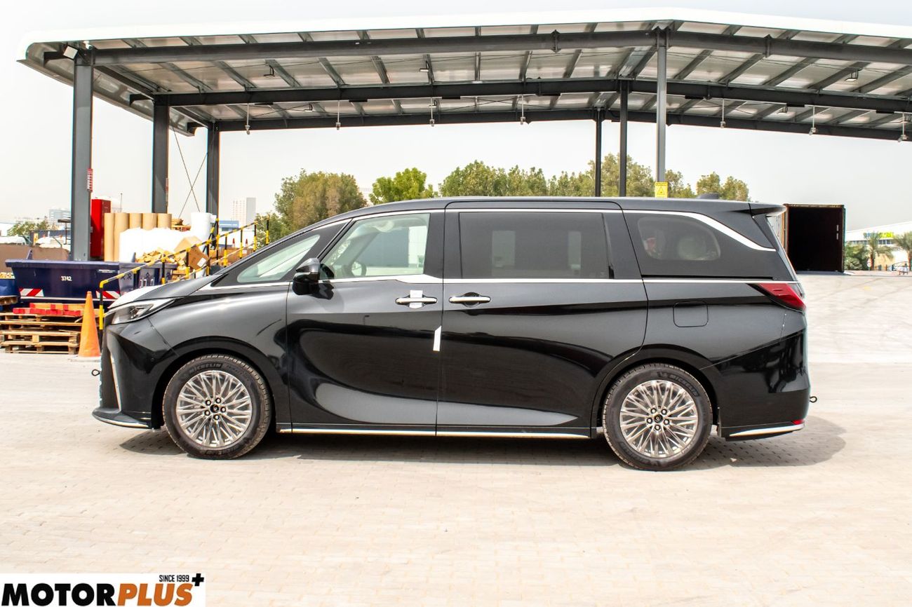 لكزس LM 350h Hybrid 4 Seater 2026 - Ready Stock!