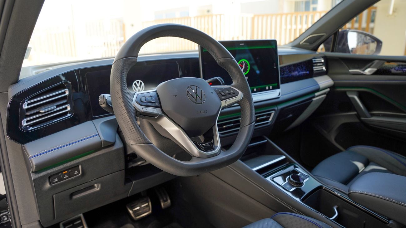 فولكس واجن تيجوان Tiguan 1.4 L R line Black edition