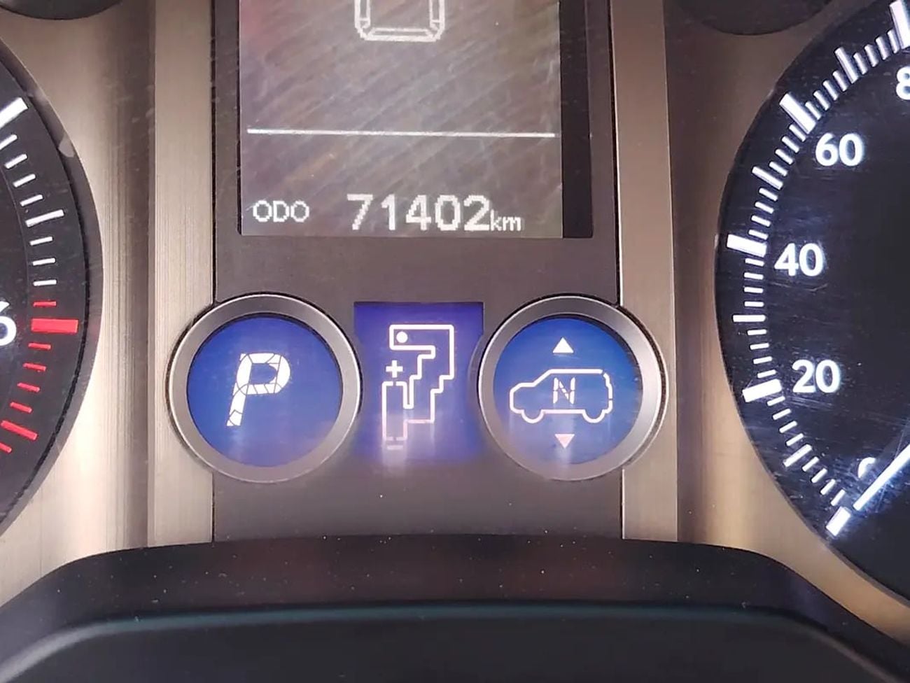 لكزس GX 460 Well Maintained GX 460 | GCC Specs | Reliable V8 Luxury SUV With Low KM