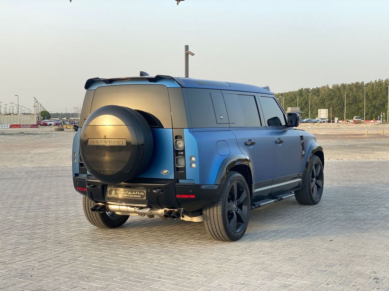 Land Rover Defender 110 X P525 5.0L