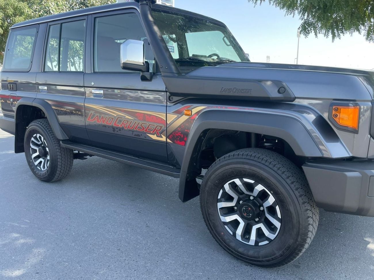 تويوتا لاند كروزر TOYOTA LANDCRUISER LC76 2.8 DIESEL MODEL YEAR 2026