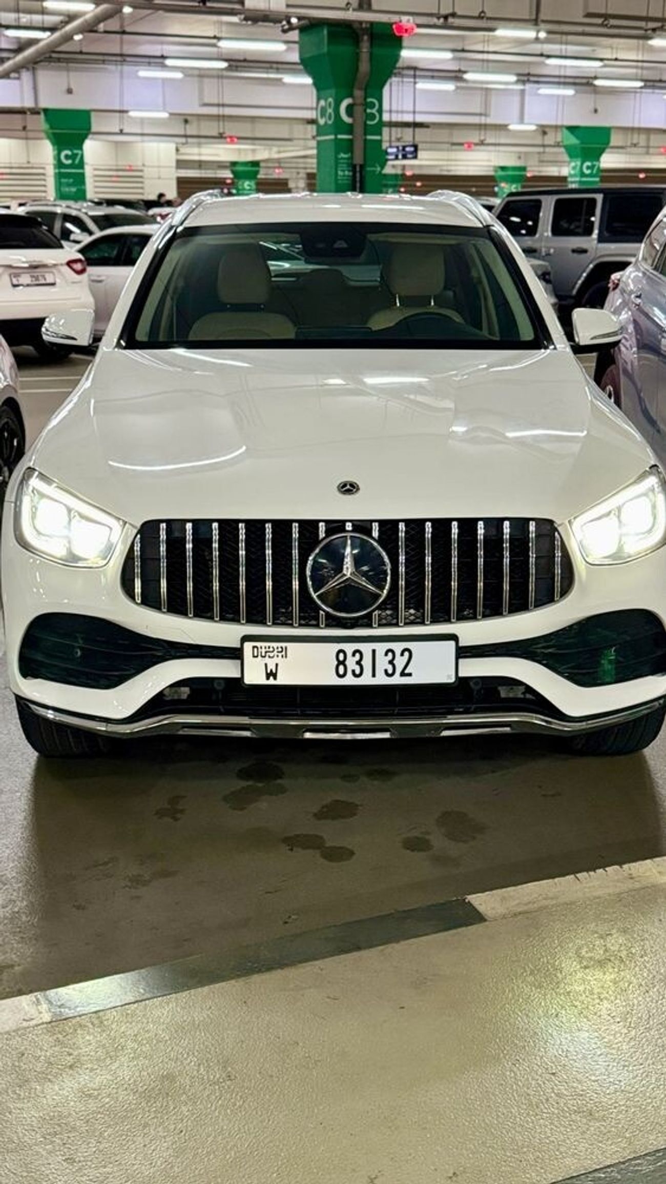 مرسيدس بنز GLC 300 4MATIC 2.0L