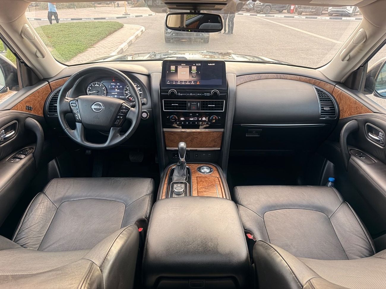 Nissan Armada SL full option Sunroof, 360 cameras 2022