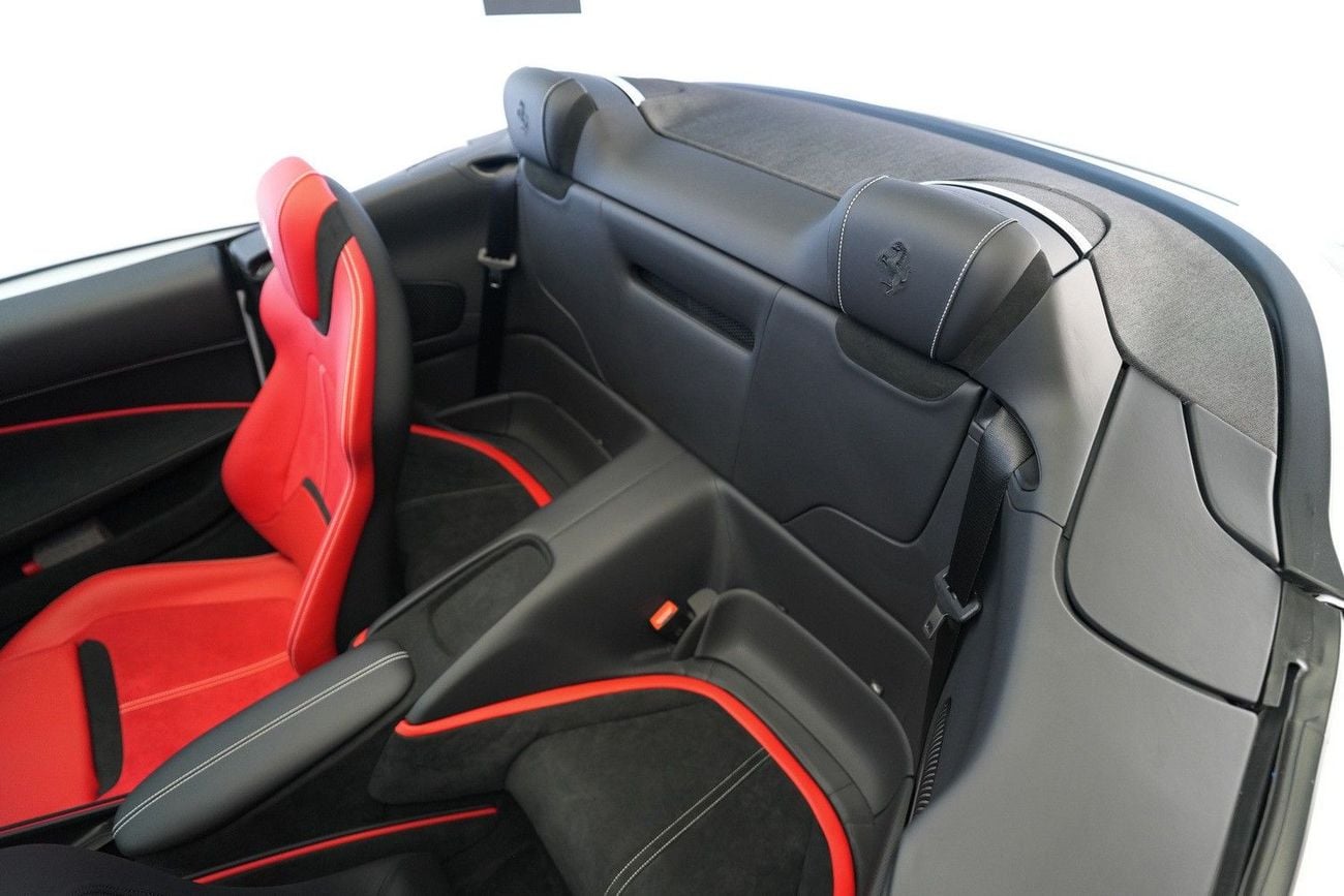 Ferrari Roma SPIDER