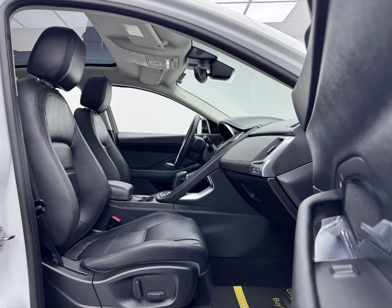 Jaguar E Pace S 2.0L 2020 Jaguar E Pace P200 S, Warranty, Full Service History, Excellent Condition, GCC