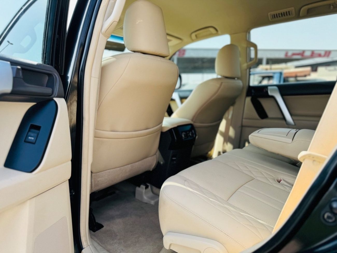 تويوتا برادو Toyota prado 2019 v4 full options