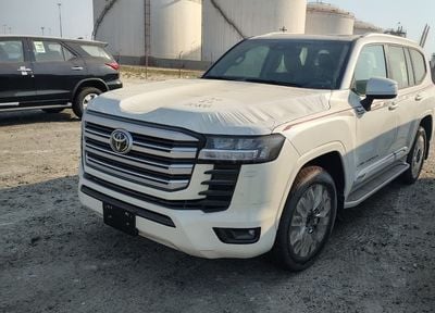 Toyota Land Cruiser GXR Toyota Land Cruiser GXR 3.5 Petrol AT With RADAR and JBL Full Option 2026  GCC SPECS