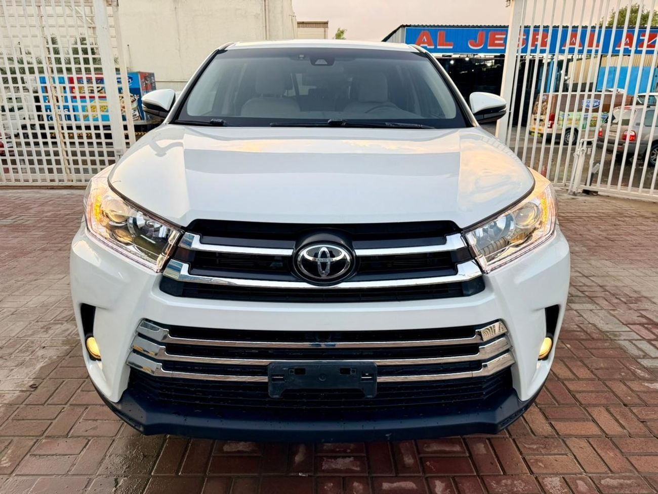 تويوتا هايلاندر LE (NON GCC) 2019 Toyota Highlander LE