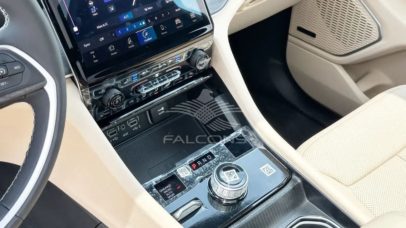 جيب جراند شيروكي 3.6L WL Limited 4x4 V6 AT – Premium SUV