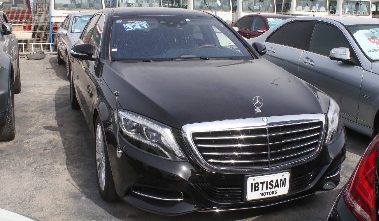 مرسيدس بنز S 550