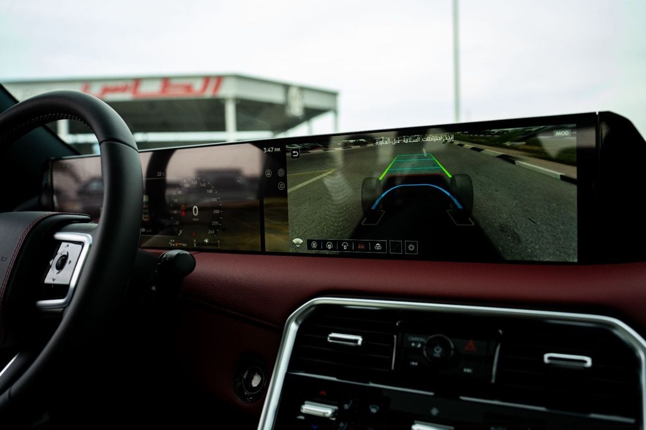 Nissan Patrol Nissan Patrol Platinum 2026    3.5  L White roof black