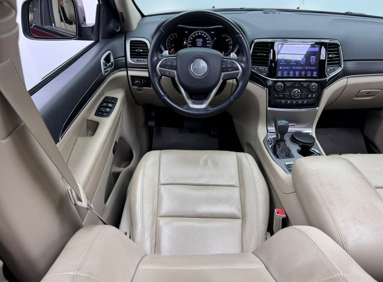 جيب جراند شيروكي Limited 3.6L 2020 Jeep Grand Cherokee Limited, Full Service History, 1 Year Warranty, GCC