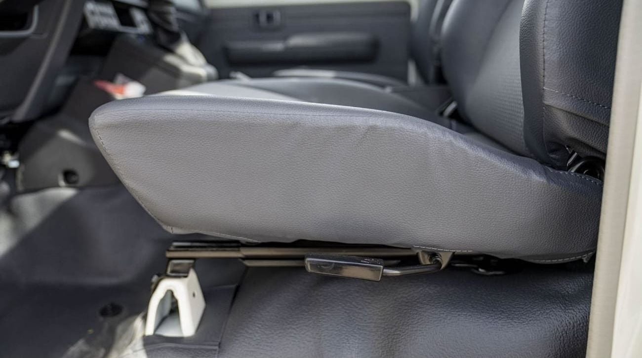 Toyota Land Cruiser Pick Up LC79 SC 2.8L DIESEL AT MY2024