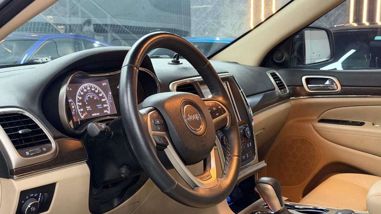 Jeep Grand Cherokee Limited 5.7L (360 HP)