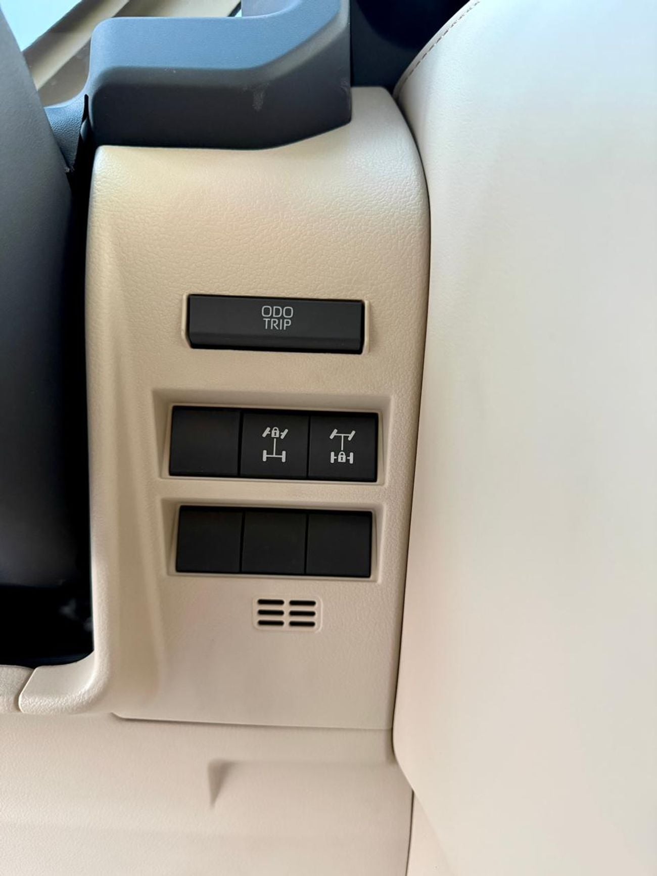 تويوتا لاند كروزر VXR Toyota Land Cruiser VX 4.0L 2026 Black