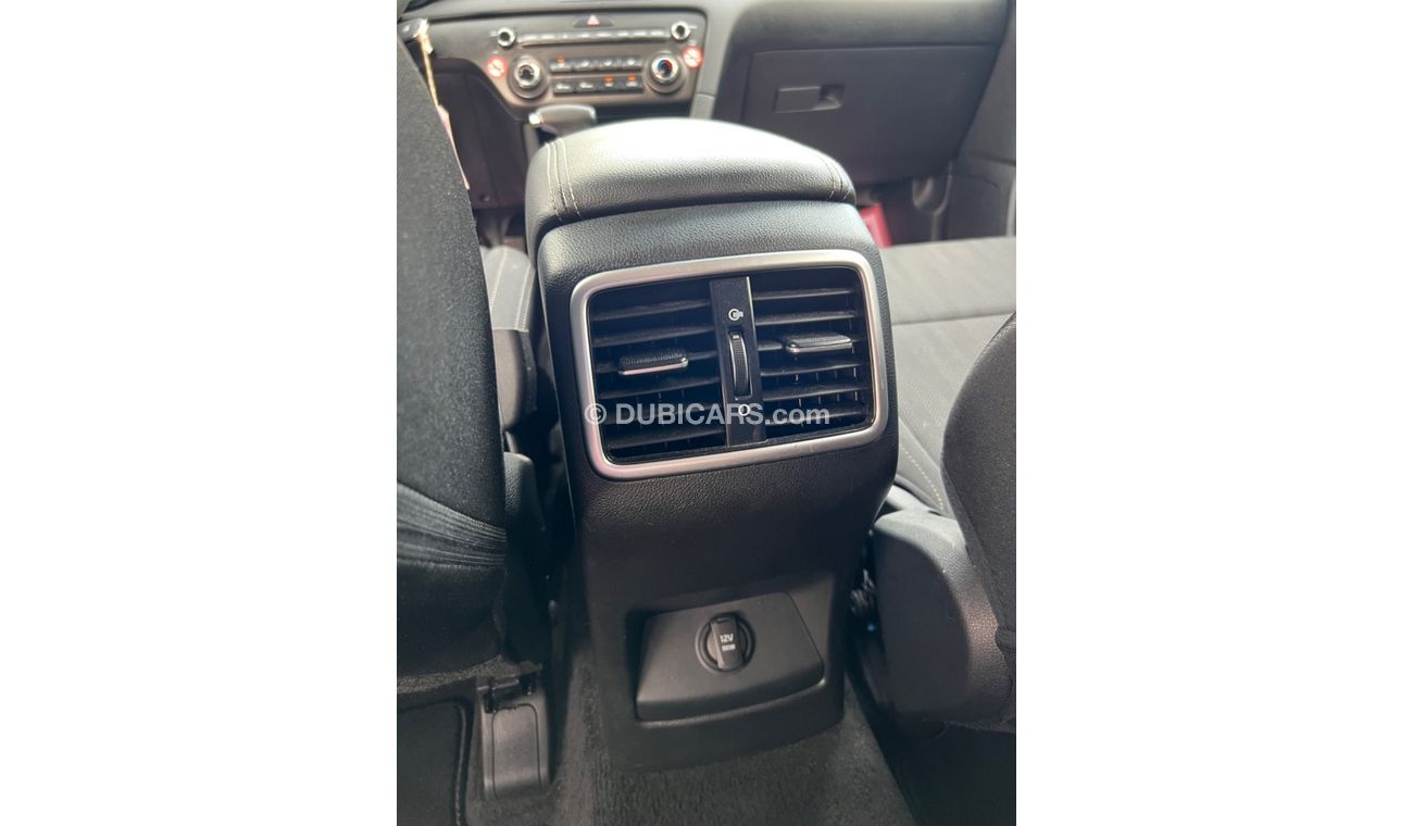 كيا سبورتيج EX