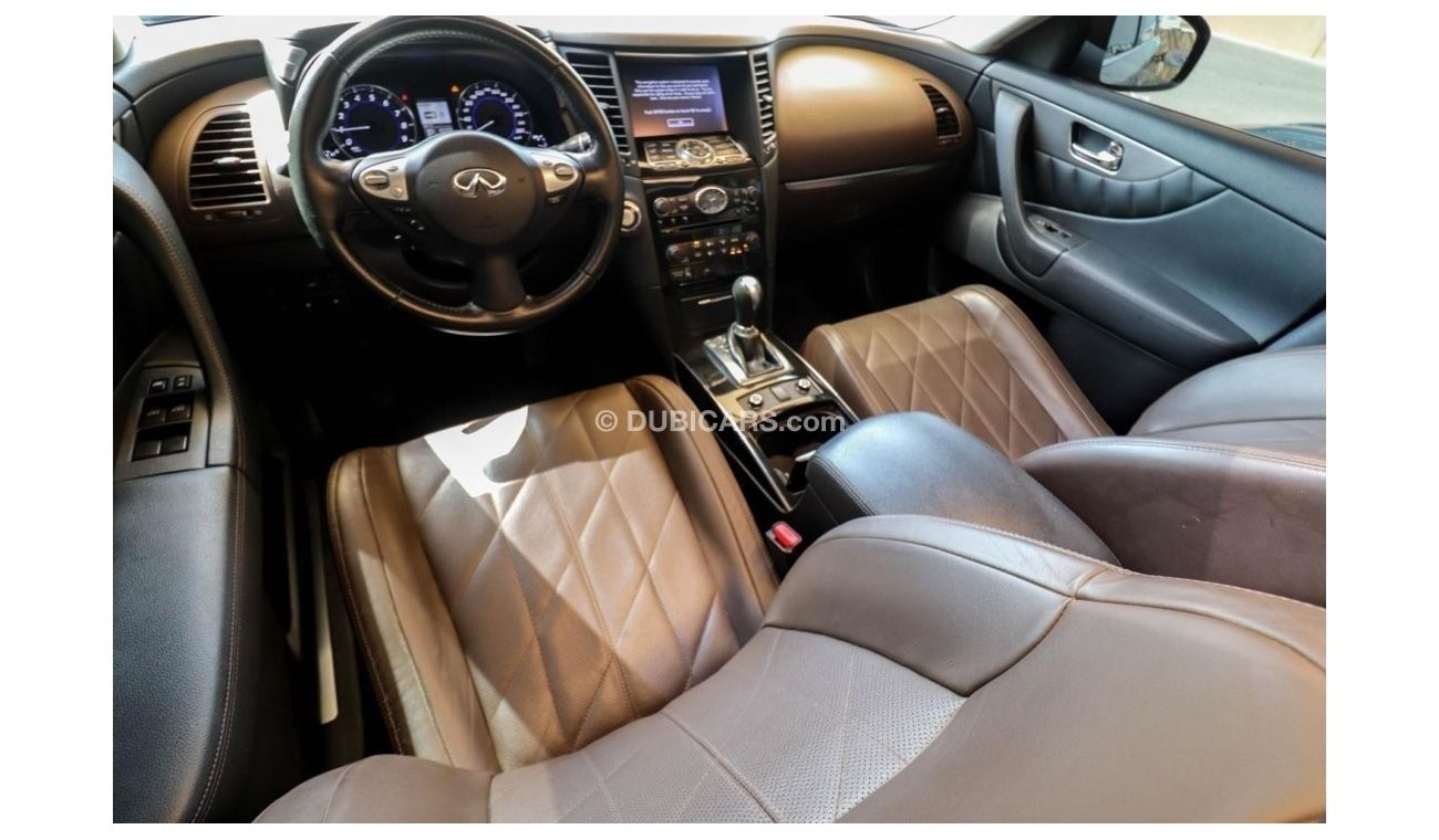 Infiniti QX70 Limited S51