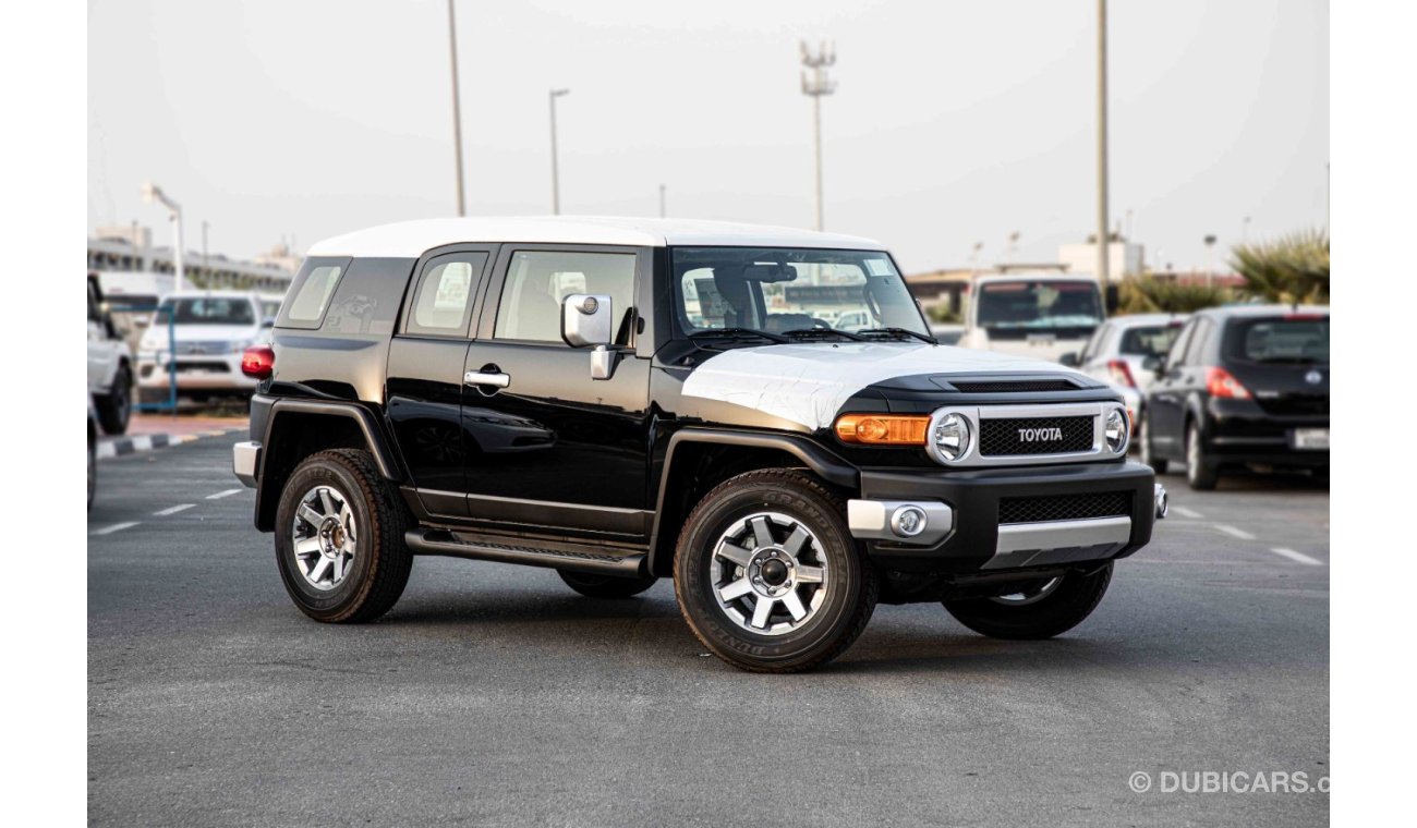 تويوتا إف جي كروزر 2022 Toyota FJ Cruiser 4.0L AT GXR | Export Only