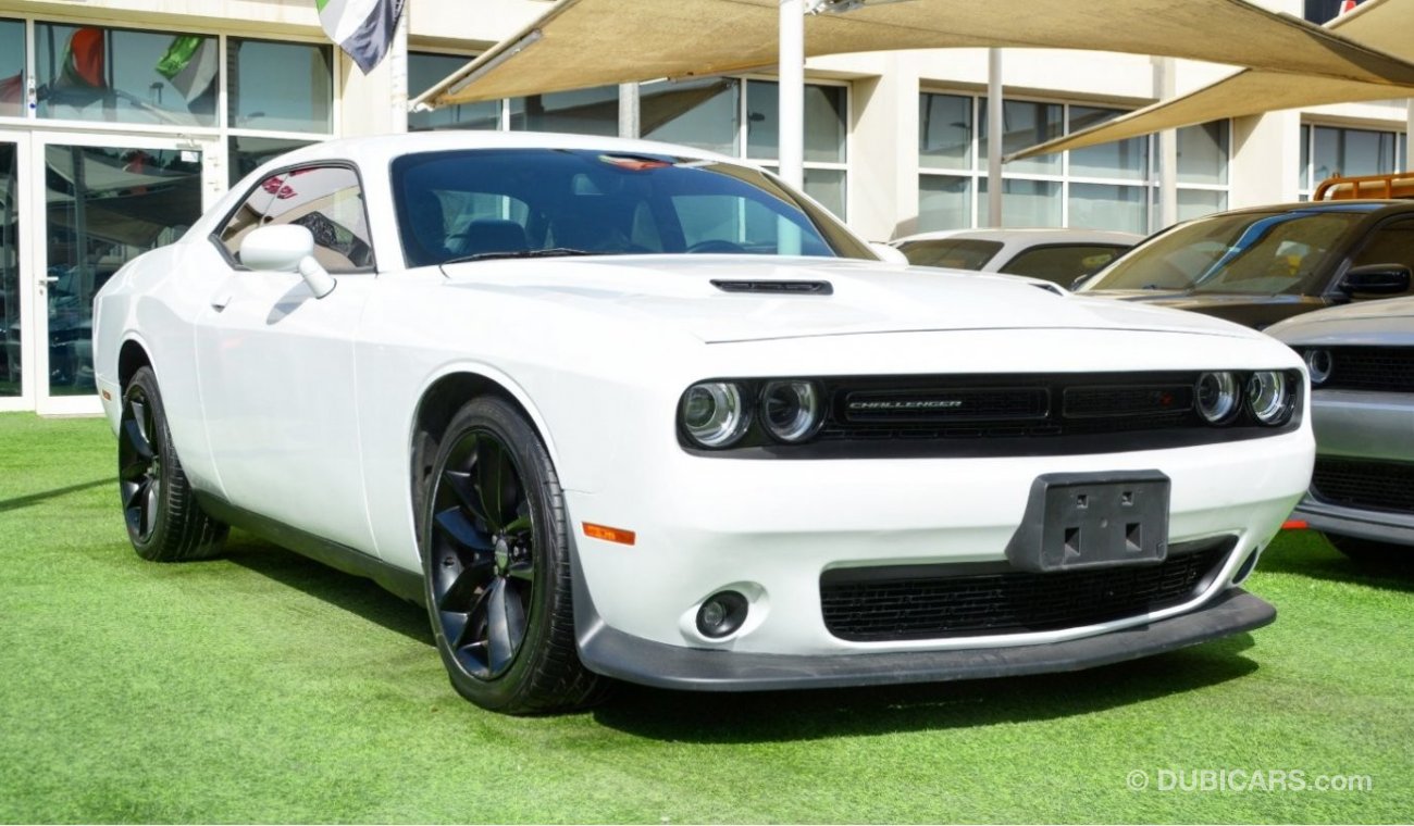 Dodge Challenger Challenger SRT Scat Pack V8 2018/Original Airbags/Low Miles/Excellent Condition