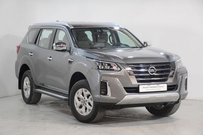 نيسان إكستيرا 4WD Titanium 2.0