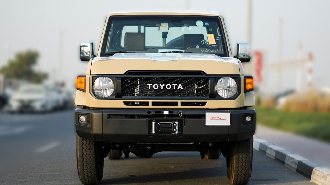 تويوتا لاند كروزر بيك آب 2025 Toyota Land Cruiser LC 79 4.0L AT Petrol Basic (Beige)