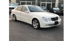 Mercedes-Benz E 500 model 2005 Japan car prefect condition full option sun roof leather seats back ca