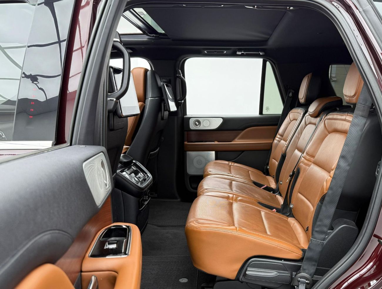 Lincoln Navigator Presidential 3.5L 2020 Lincoln Navigator Presidential, 2025 Lincoln Warranty + Service Pack, Low Km,