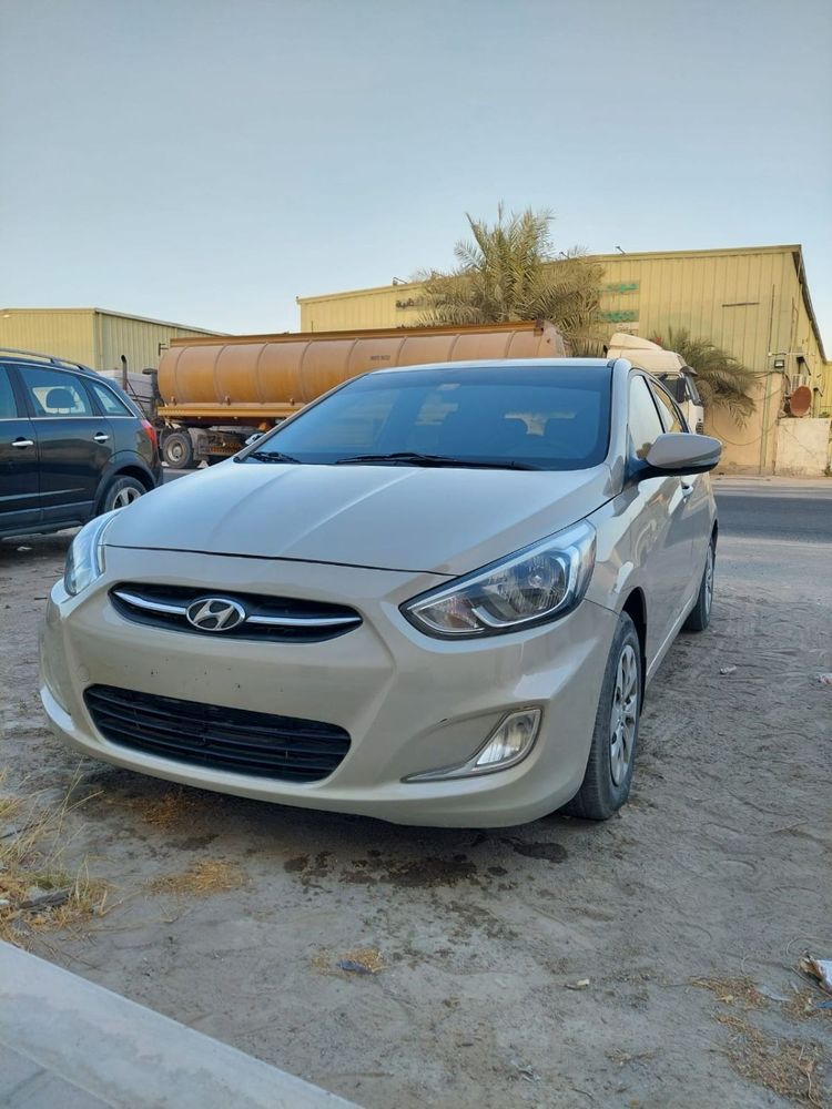 Ù‡ÙŠÙˆÙ†Ø¯Ø§ÙŠ Ø£ÙƒØ³Ù†Øª Ù…Ø³ØªØ¹Ù…Ù„Ø© Ù„Ù„Ø¨ÙŠØ¹ ÙÙŠ Ø¯Ø¨ÙŠ Ø§Ù„Ø¥Ù…Ø§Ø±Ø§Øª Dubicars Com