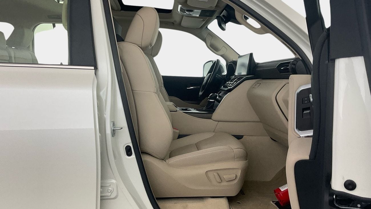 Toyota Land Cruiser VXR | upto AED 20,000 Ramadan Discount | Guaranteed Warranty | 0 Down Payment