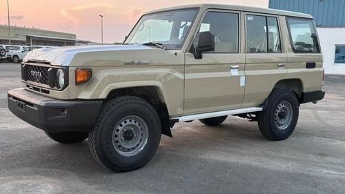 Toyota Land Cruiser 70 toyota land cruiser hard top  5 doors 2024