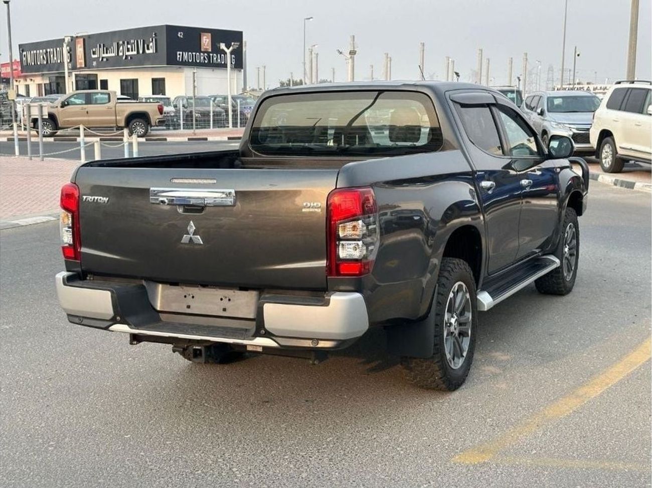 Mitsubishi Triton Diesel 2.4 Liter Right Hand Drive Automatic Double Cab 4WD