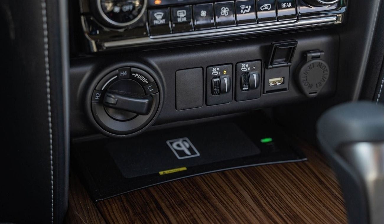 Toyota Fortuner 2025 Toyota Fortuner Adventure SR5 V6 4.0L AT Petrol