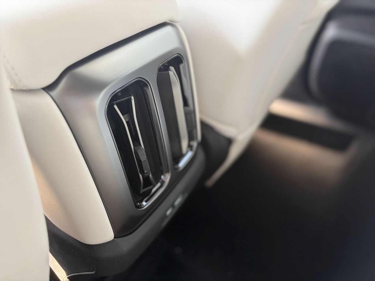 بي واي دي ليوبارد تيتانيوم 3 Titanium 3 Max