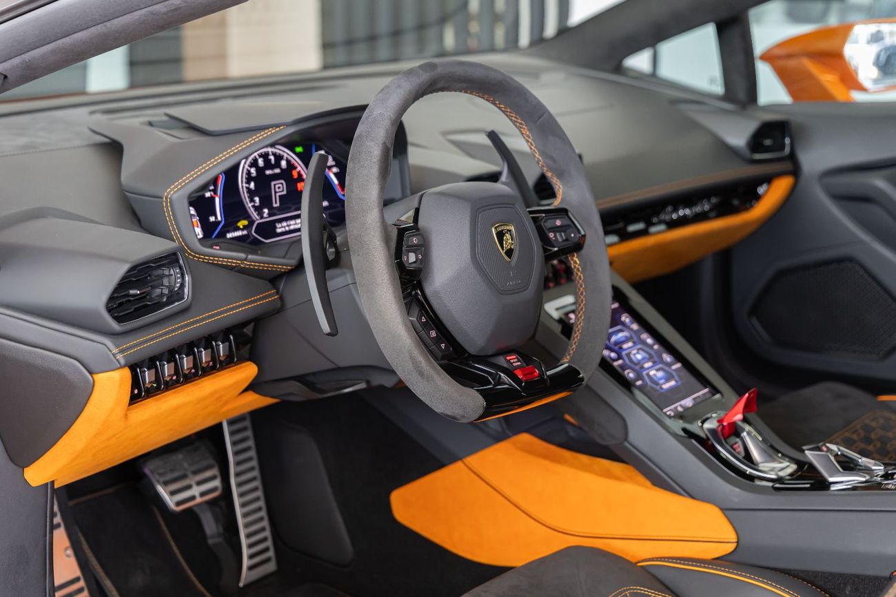 Lamborghini Huracan Evo Spyder 2024 LAMBORGHINI HURACÁN EVO SPYDER  | FULL OPTIONS | CARBON FIBER | EUROPEAN SPECS