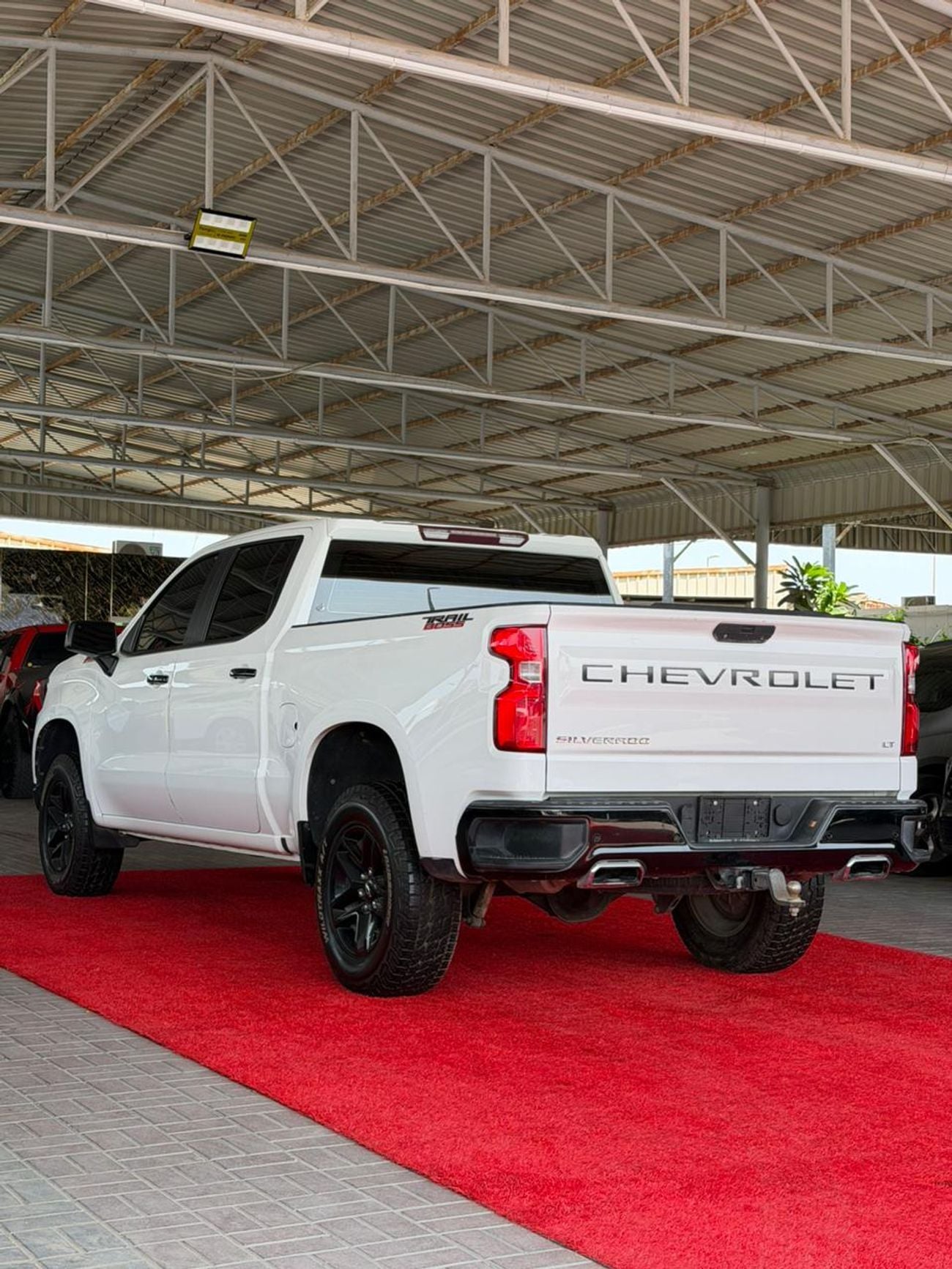 Chevrolet Silverado 1500 CAB/CREW TRAILBOSS Z71