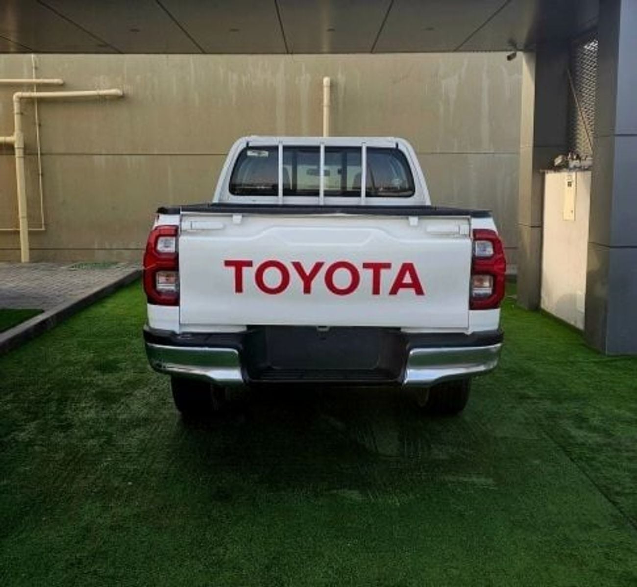 Toyota Hilux Toyota Hilux GL 2021 Model SR5 v4 2.7L Petrol Engine Colour White Transmission Automatic Interior Re