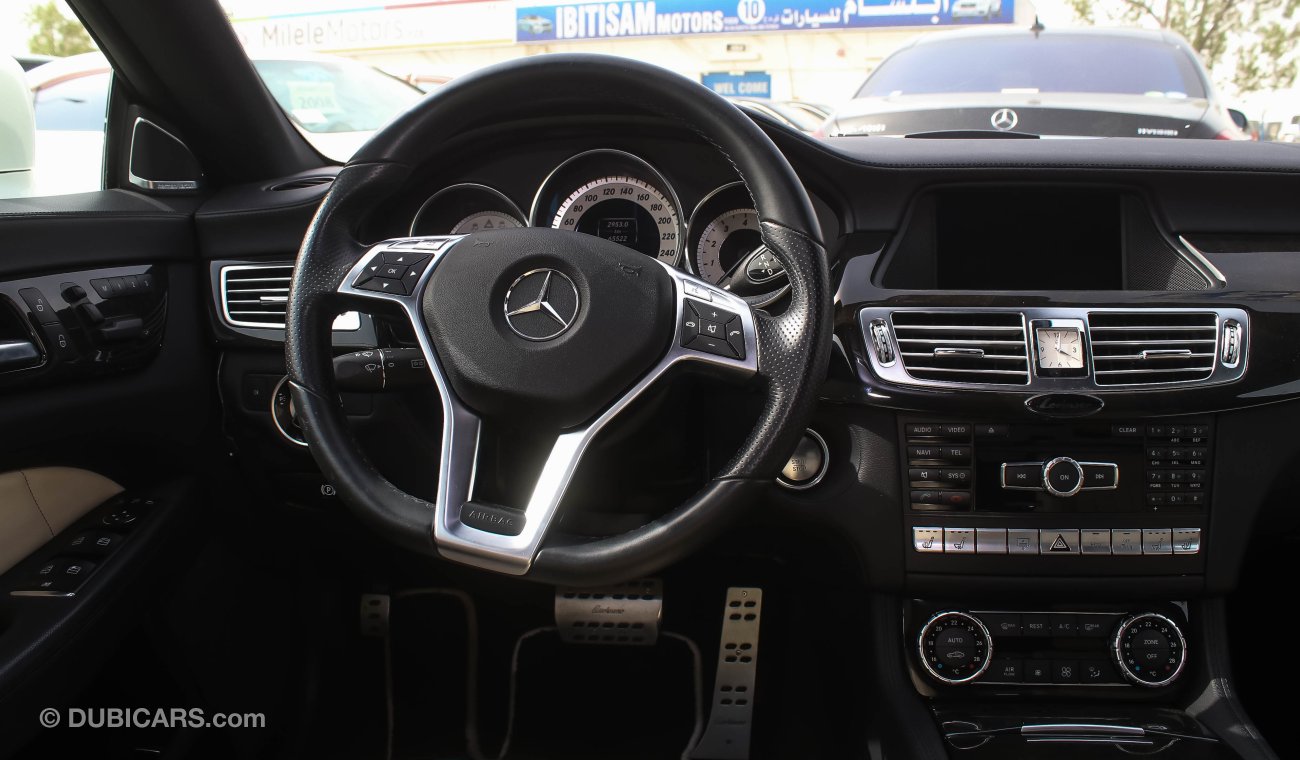 مرسيدس بنز CLS 550