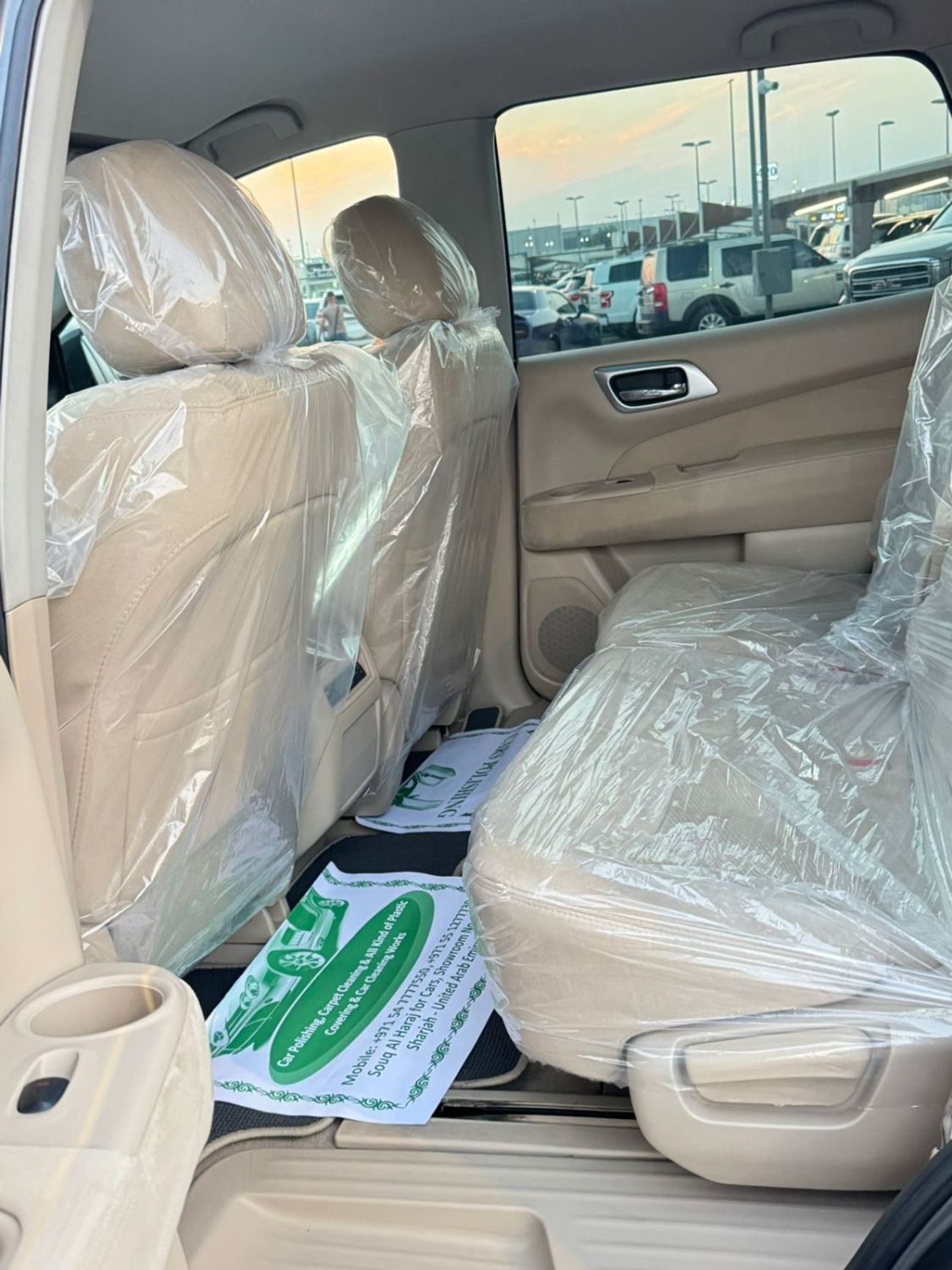 Nissan Pathfinder SE Top 3.5L in good condition inside & out