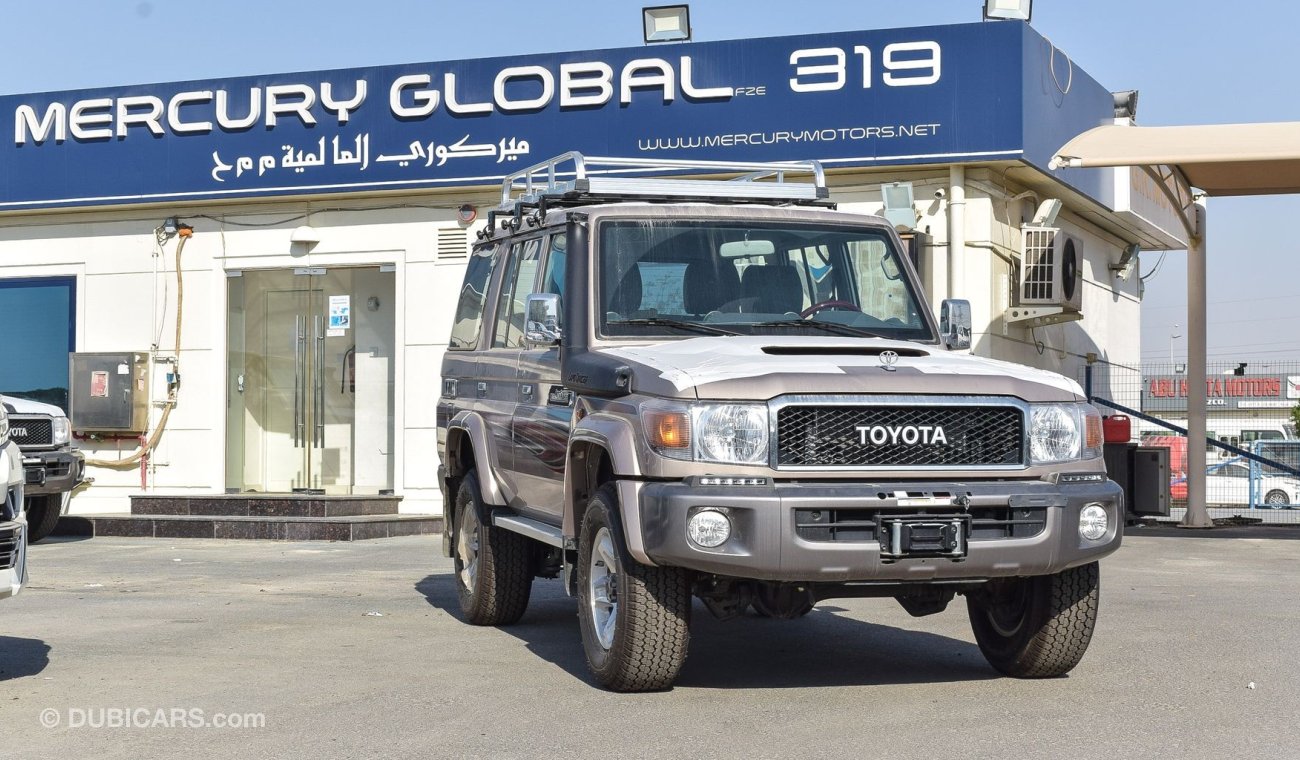 ميتسوبيشي كانتر فان LX V8 4.5L