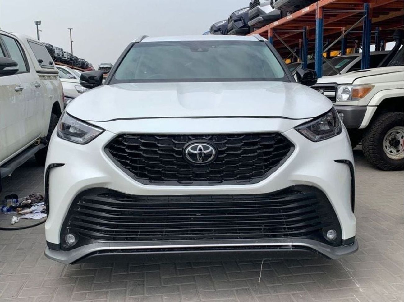 Toyota Highlander Petrol 3.5 Liter Right Hand Drive Automatic TV With Back Camera