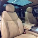 Land Rover Range Rover HSE P400 GCC warranty and service contract until 2030