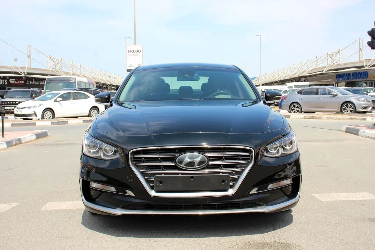 Hyundai Grandeur 2.4L Good Condition Card Payment also accept
