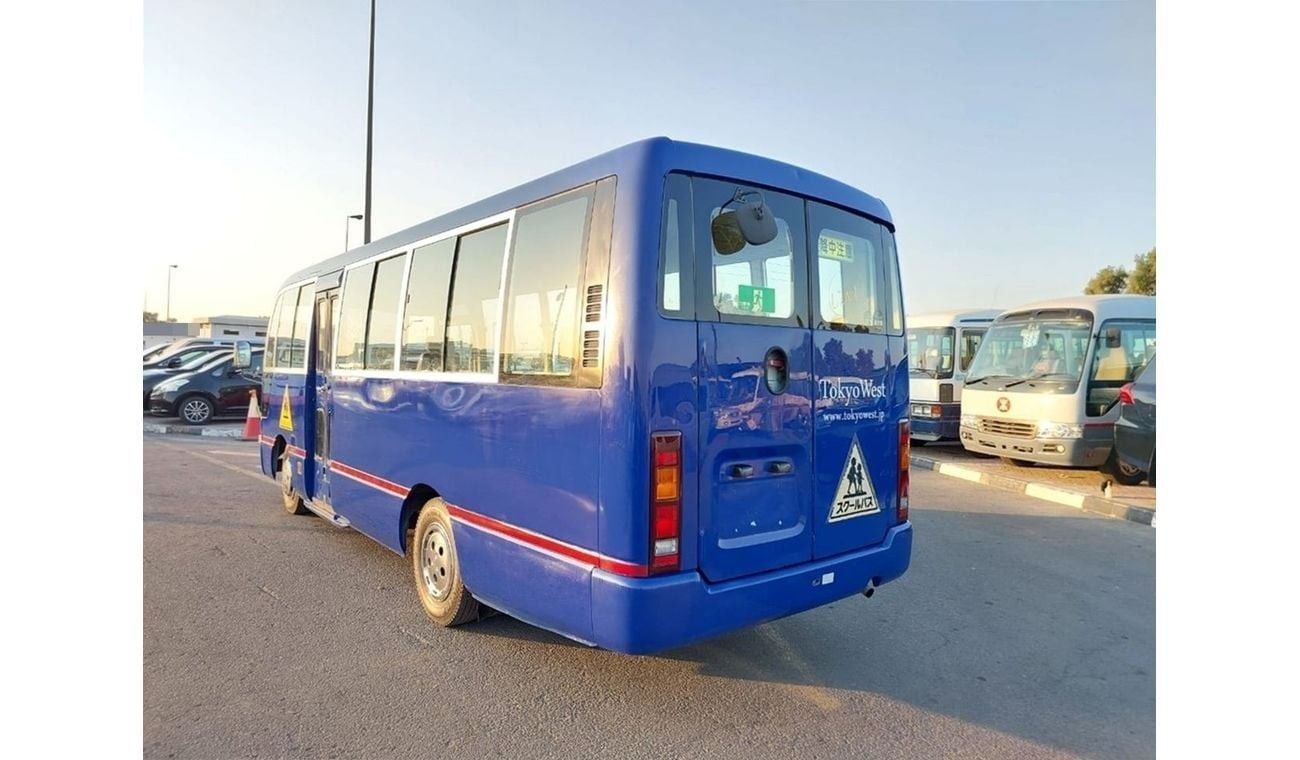 نيسان سيفيليان NISSAN CIVILIAN BUS RHD 2003 MODEL 4.2 L DIESEL AUTOMATIC(PM20328)