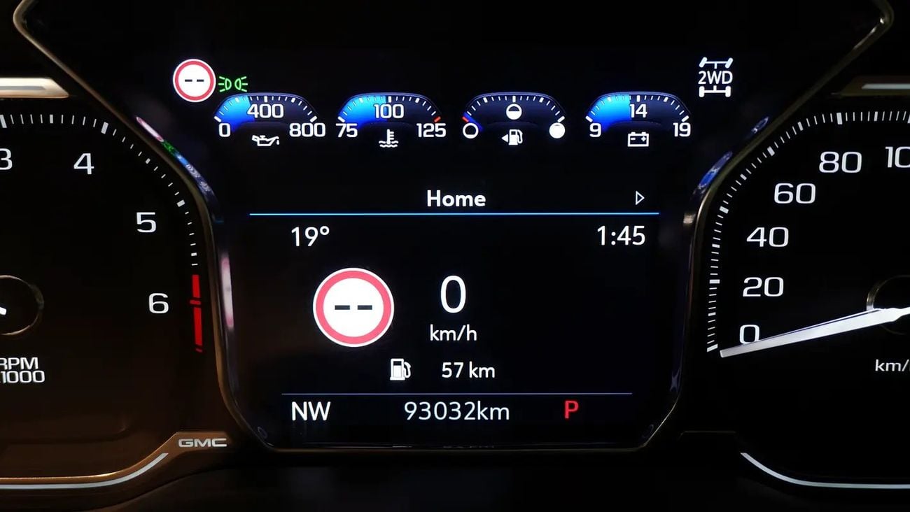 جي أم سي يوكون Denali 6.2L Denali | GCC | 7seaters