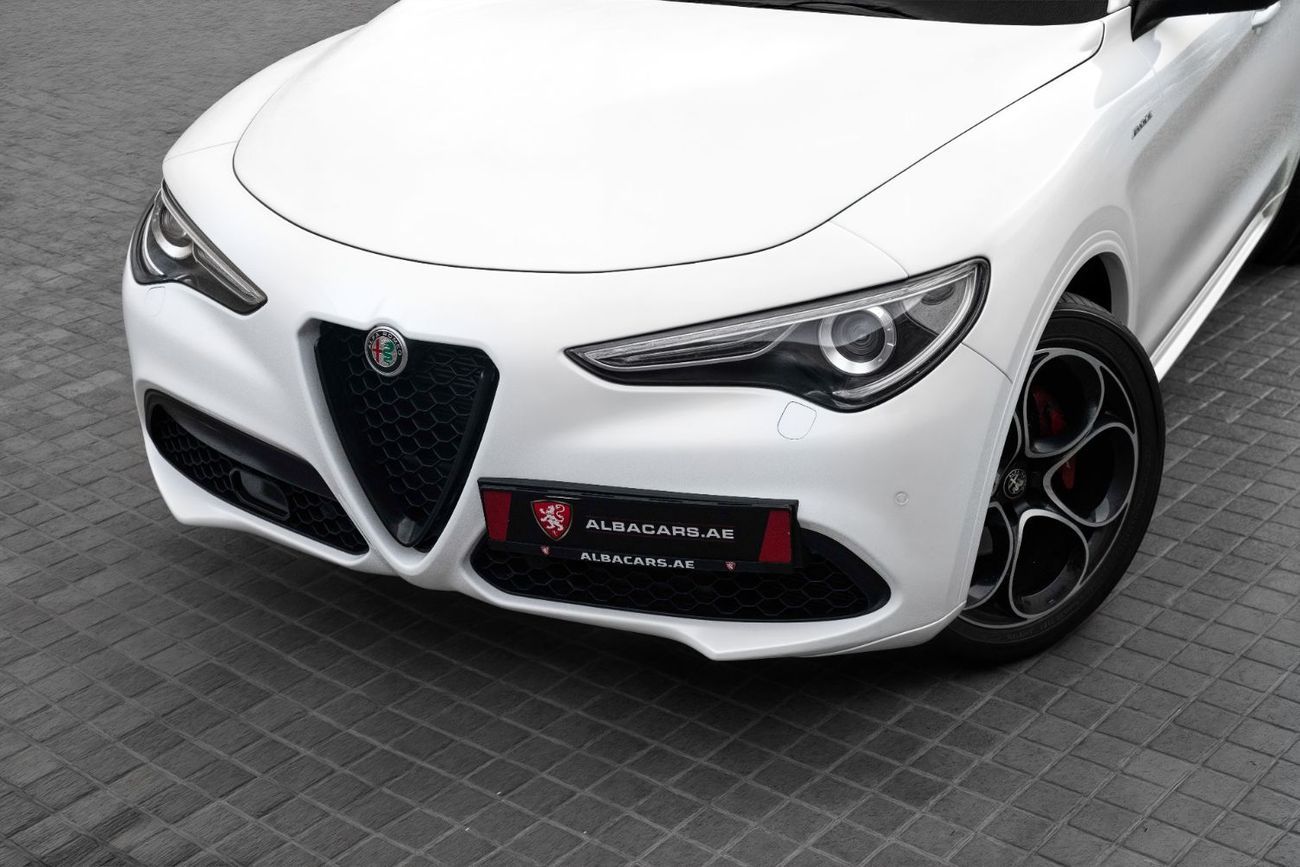 Alfa Romeo Stelvio Club Car  | 2,742 P.M | 0% Downpayment | Agency Warranty!