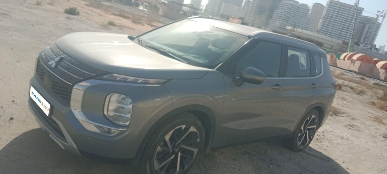 Mitsubishi Outlander HIGHLINE WITH SUNROOF 2.5 | Zero Down Payment | Home Test Drive