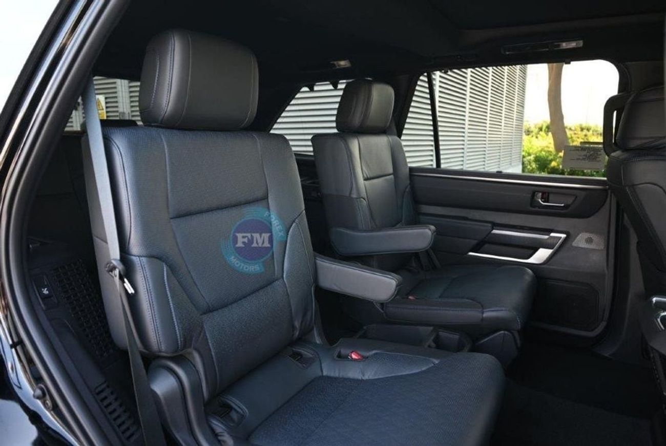 Toyota Sequoia Platinum I Force Hybrid V6 3.5L 4WD 7-Seater Automatic